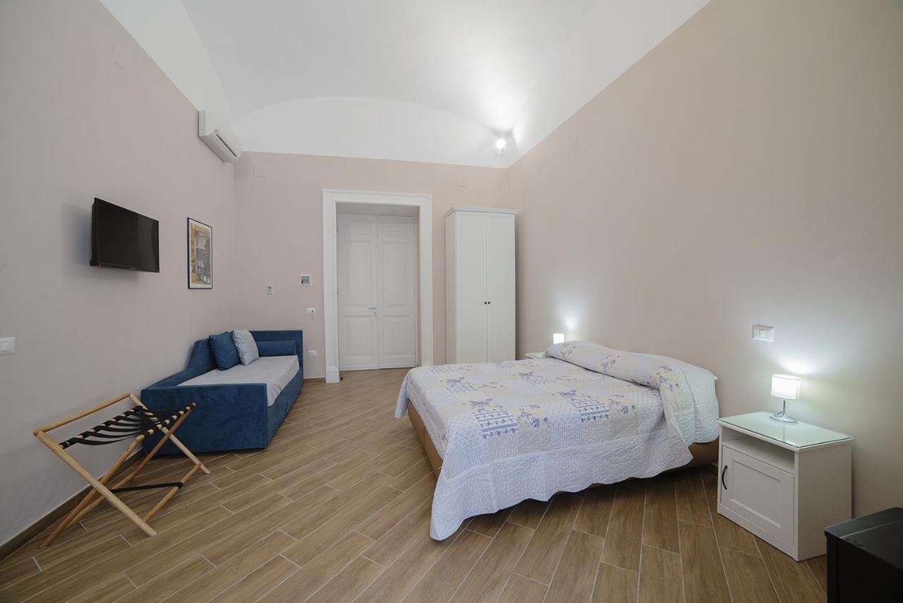 B&B Galleria Principe Di Napoli Extérieur photo