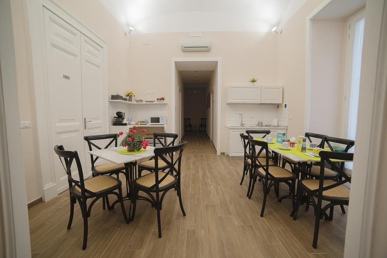 B&B Galleria Principe Di Napoli Extérieur photo