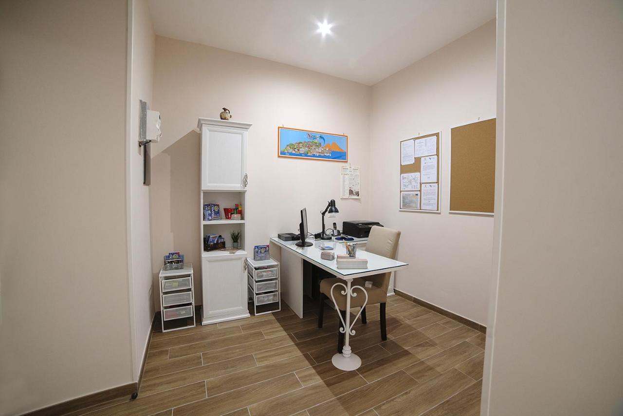B&B Galleria Principe Di Napoli Extérieur photo