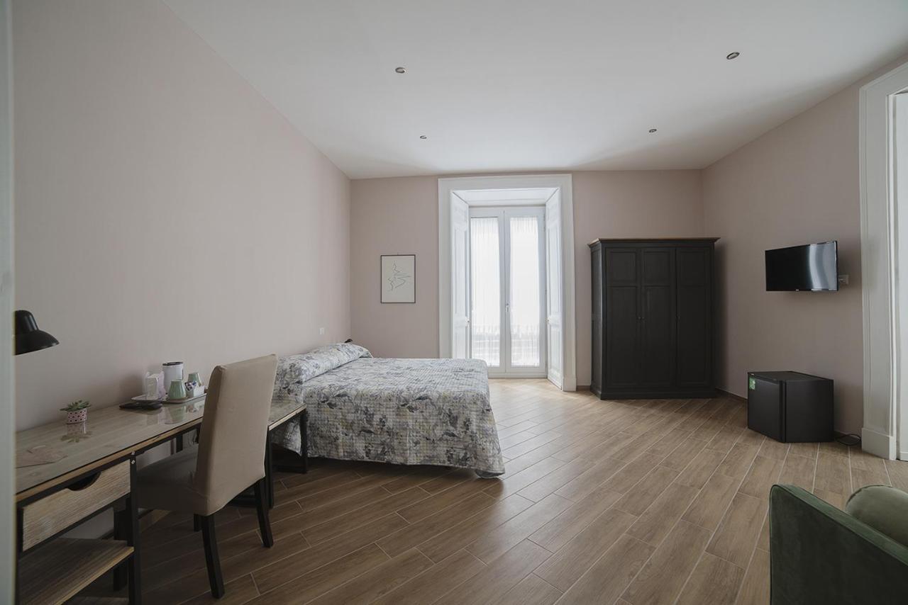 B&B Galleria Principe Di Napoli Extérieur photo